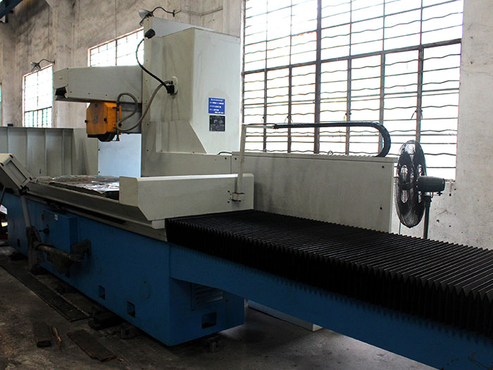 華新科數控磨床 華新科數控磨床